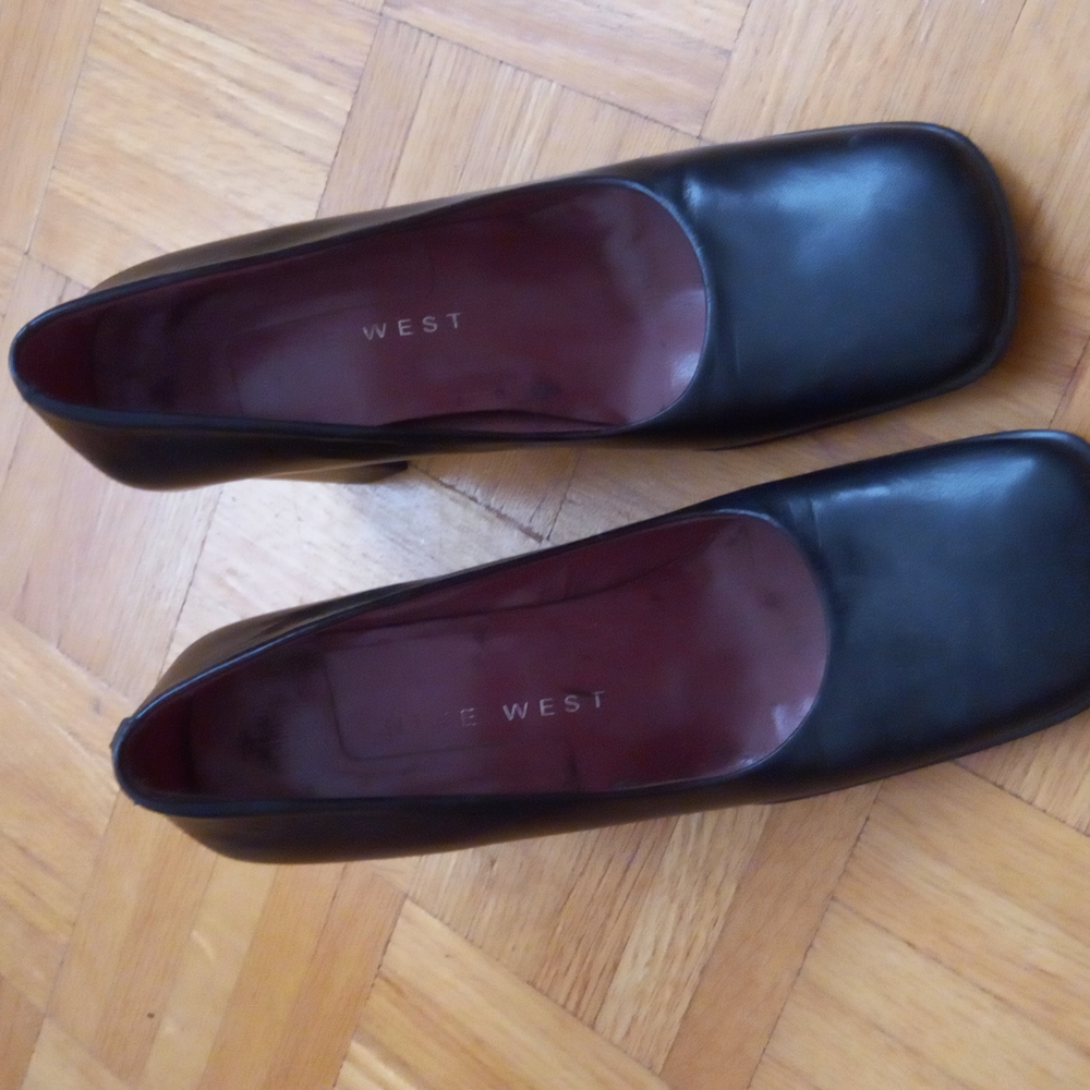 Nine west